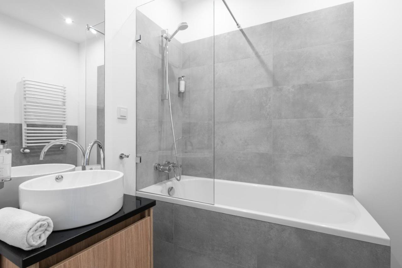Warsaw Concierge Warszawa Zachodnia Apartment ภายนอก รูปภาพ