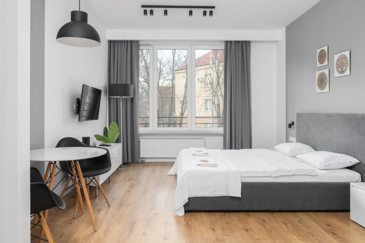 Warsaw Concierge Warszawa Zachodnia Apartment ภายนอก รูปภาพ